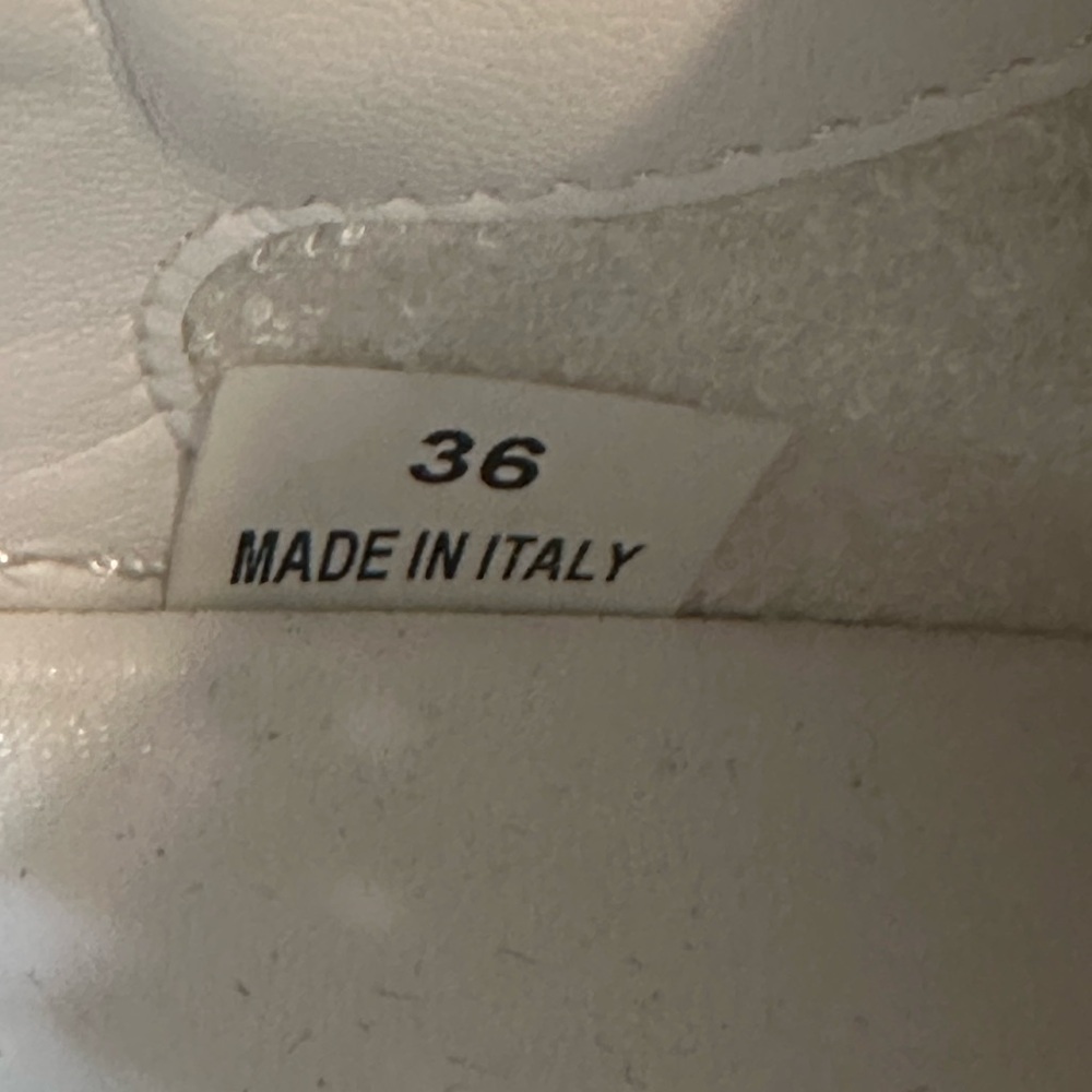 Stella McCartney Loop Gradient Sneaker - Picture 12 of 12